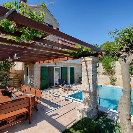 Villa Demi *