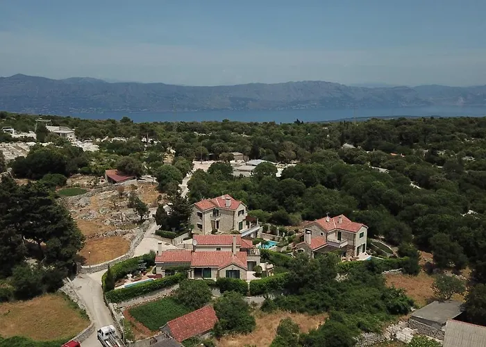 Villa Demi